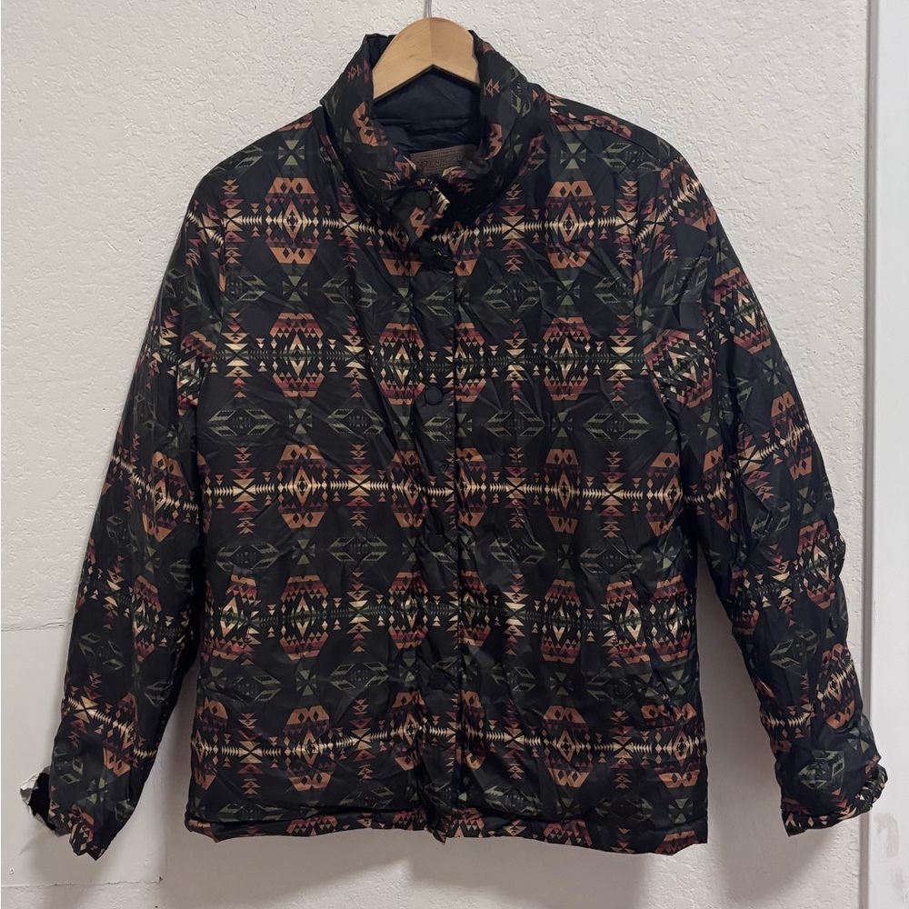 Pendleton reversible Aztec black down puffer jack… - image 1